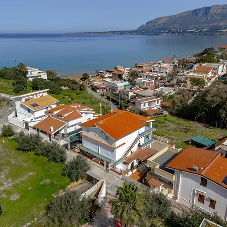 Dimora Al Mare Trappeto (Sicily)
